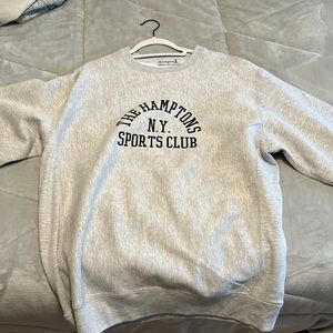 Great quality south Hampton sport club crewneck!